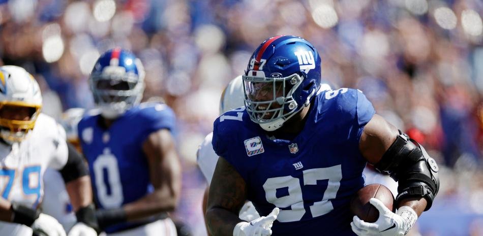 Bengals adquieren a Dexter Lawrence de los Giants por décima selección del draft