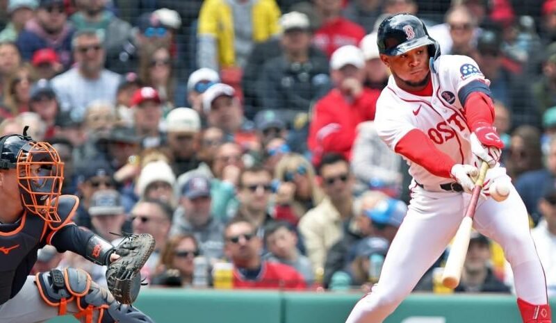 Ceddanne Rafaela decide triunfo de Bostonlos en el Día de los Patriotas