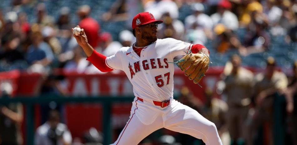 ¿Cuáles dominicanos han debutado en Grandes Ligas en 2026 y cómo les fue?