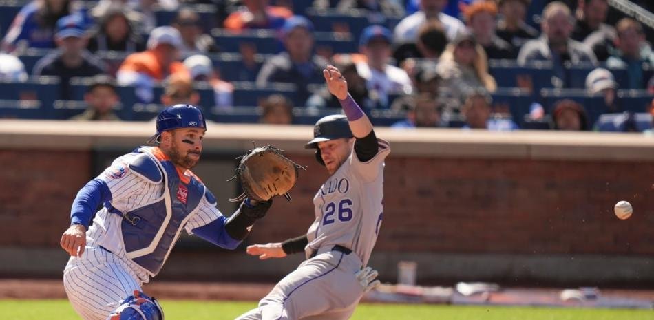 Con la ayuda de un árbitro robot, los Rockies vencieron 3-1 a los Mets