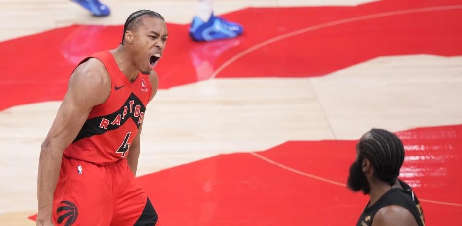 Scottie Barnes anota dos tiros libres y los Raptors vencen Cleveland e igualan serie