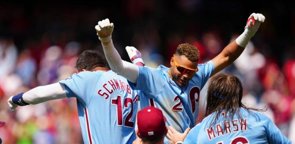 Bryson Stott define el segundo éxito de los Filis bajo la dirección de Don Mattingly