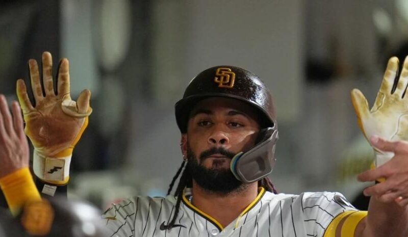 ¡Se acabó la sequía! Fernando Tatis Jr. pega primer jonrón