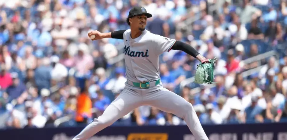 Los Marlins pierden al lanzador Eury Pérez, quien ingresa a la lista de lesionados