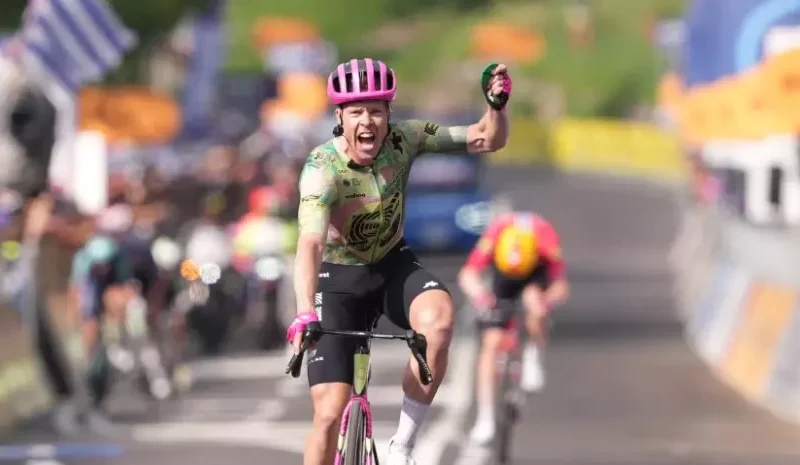 Valgren logra victoria en etapa 17 del Giro a Italia, Vingegaard mantiene el liderato