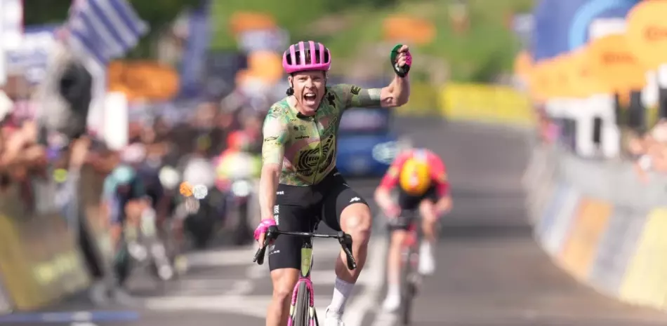 Valgren logra victoria en etapa 17 del Giro a Italia, Vingegaard mantiene el liderato