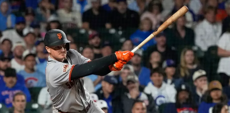 Un sencillo de Chapman en la décima da a los Gigantes la victoria sobre los Cachorros