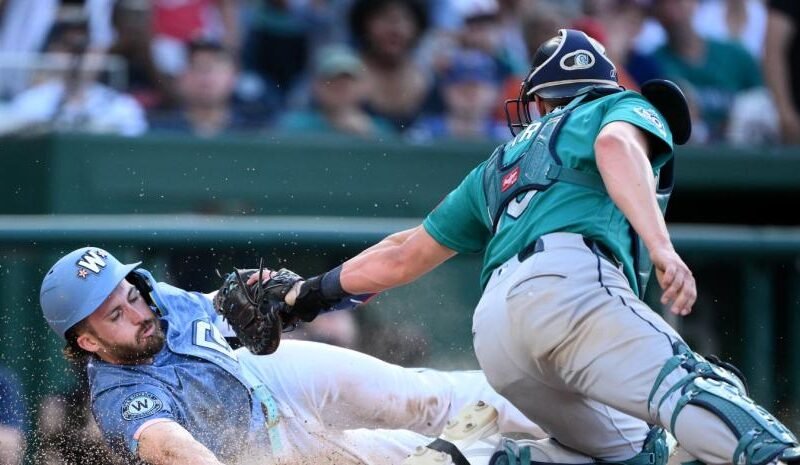 Luis-Garcia-Jr.-conecta-un-cuadrangular-y-Abrams-lidera-con-tres-hits-en-la-victoria-de-los-Nacionales_.jpg